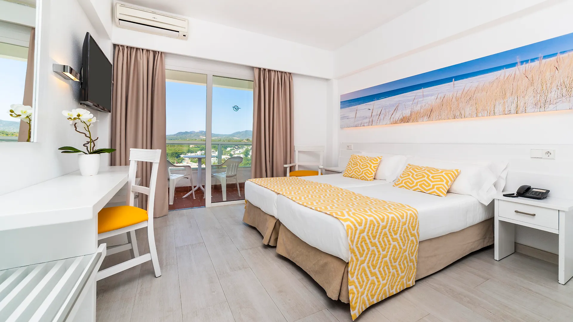 Globales Samoa Hotel Calas de Mallorca